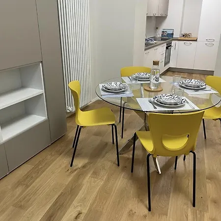 Pellicceria Apartment Genoa